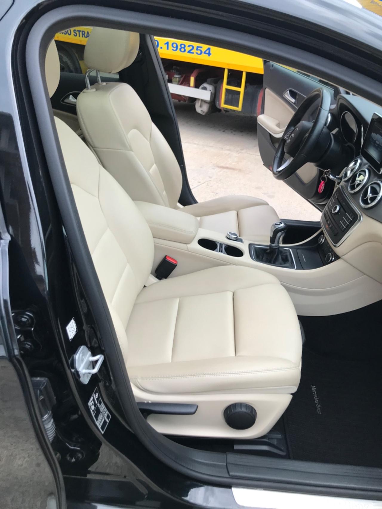 Mercedes-benz GLA 180 GLA 180 d Premium