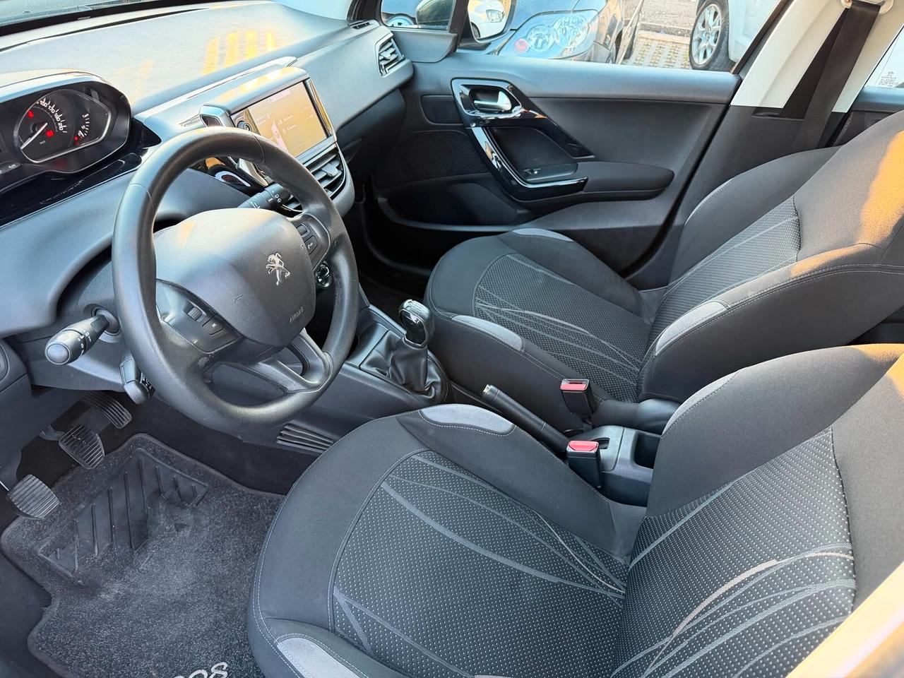 Peugeot 208 1.4 VTi 95 CV 5p. Allure-05/2013