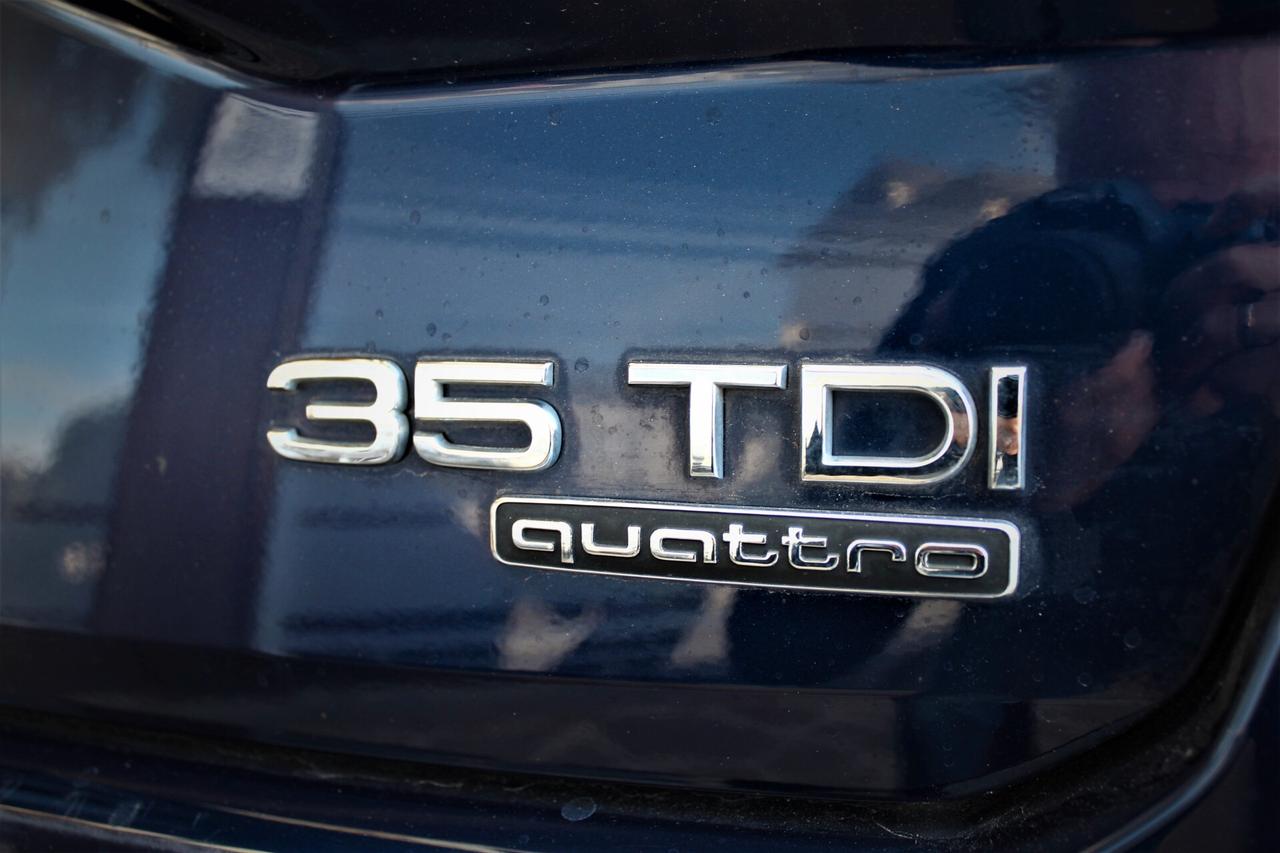 Audi Q2 35 TDI quattro S tronic Business