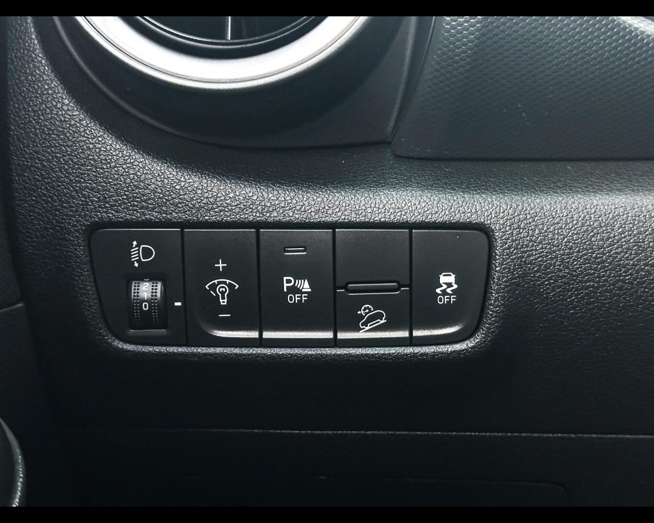 HYUNDAI Kona 1ªs. (2017-23) - Kona 1.0 T-GDI Hybrid 48V iMT XLine