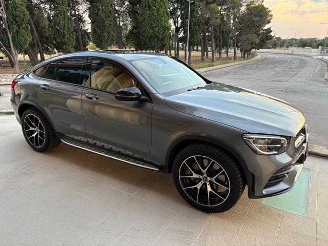 MERCEDES-BENZ GLC 300 de 4Matic Plug-in hybrid Coupé Premium Plus.