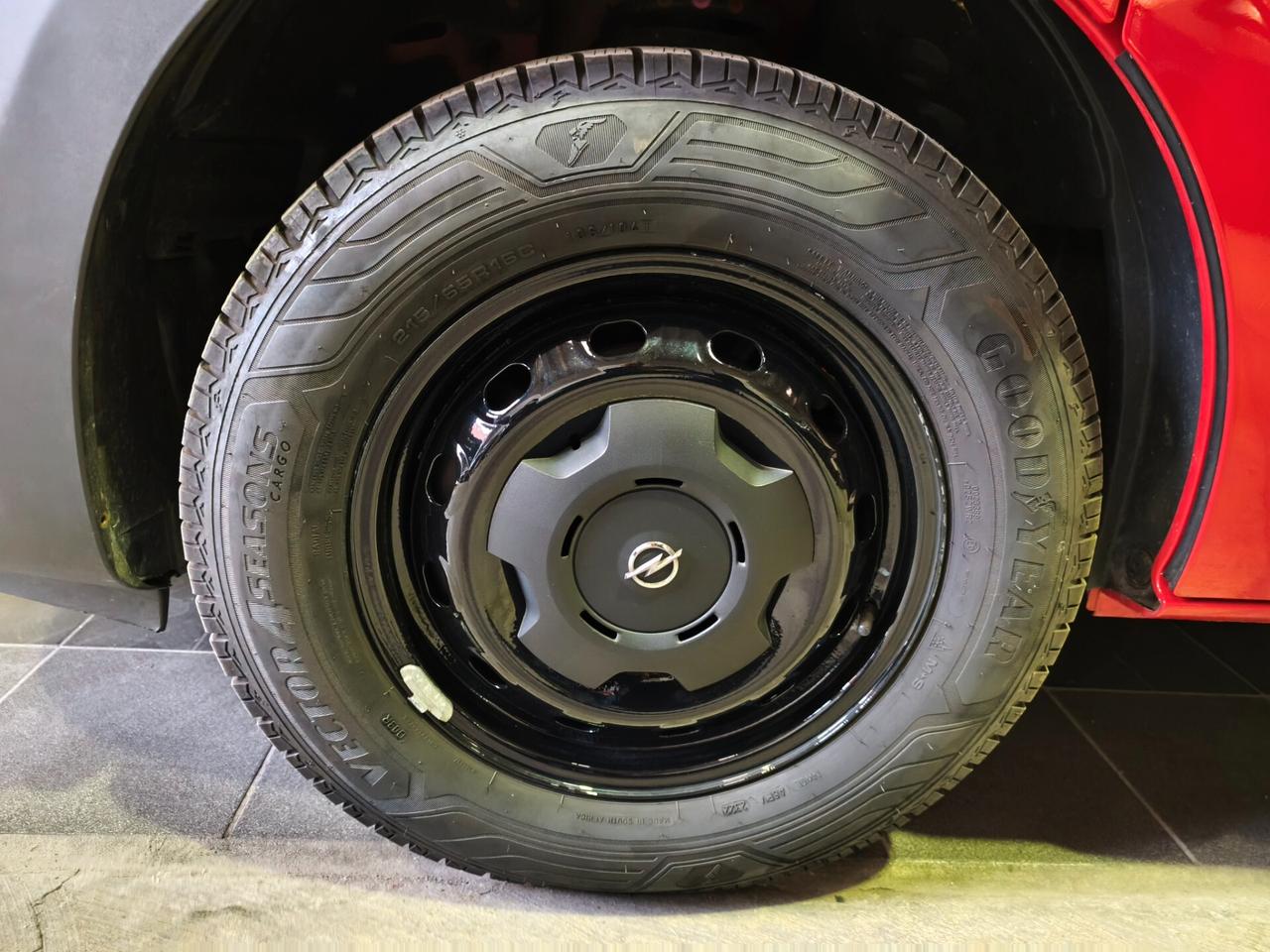 OPEL VIVARO 1.6CDTI 95CV L1H1 GANCIO TRAINO 9POSTI