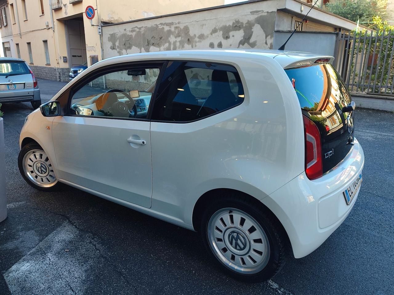 Volkswagen up! 1.0 75 CV 3p. high up! condizioni favolose!!!