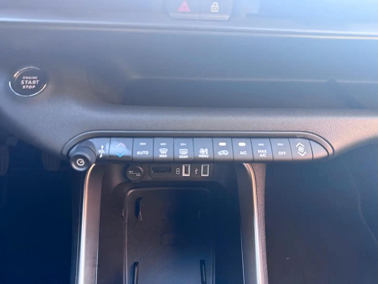 Jeep Avenger 1.2 Turbo 100 CV Altitude