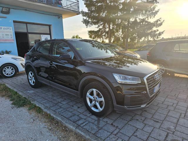 AUDI Q2 30 TDI Business