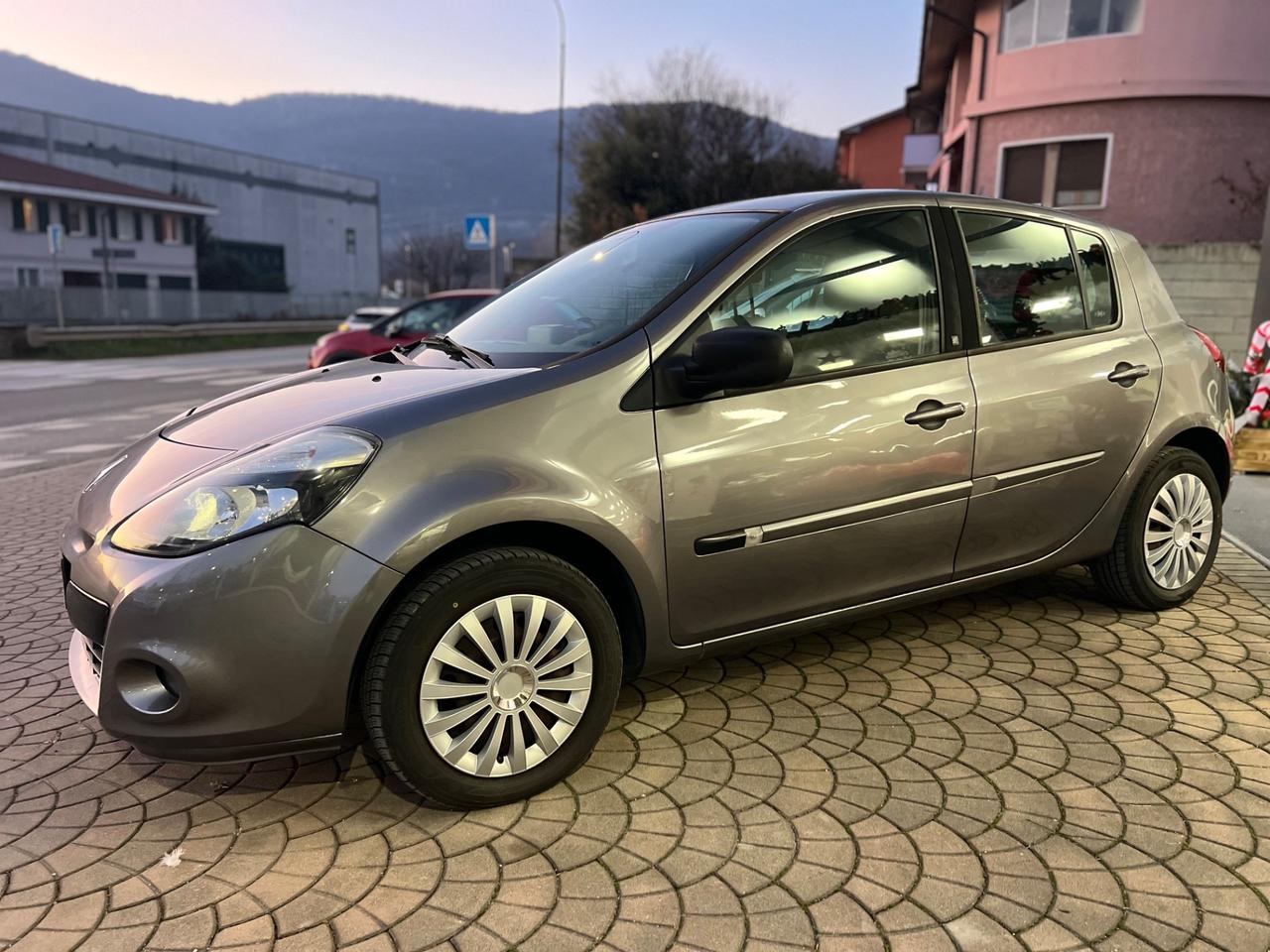 Renault Clio 1.2 GPL - Garanzia 12 mesi