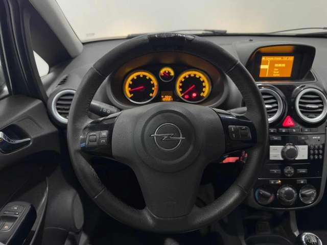 Opel Corsa 1.2 5 porte NEOPATENTATI