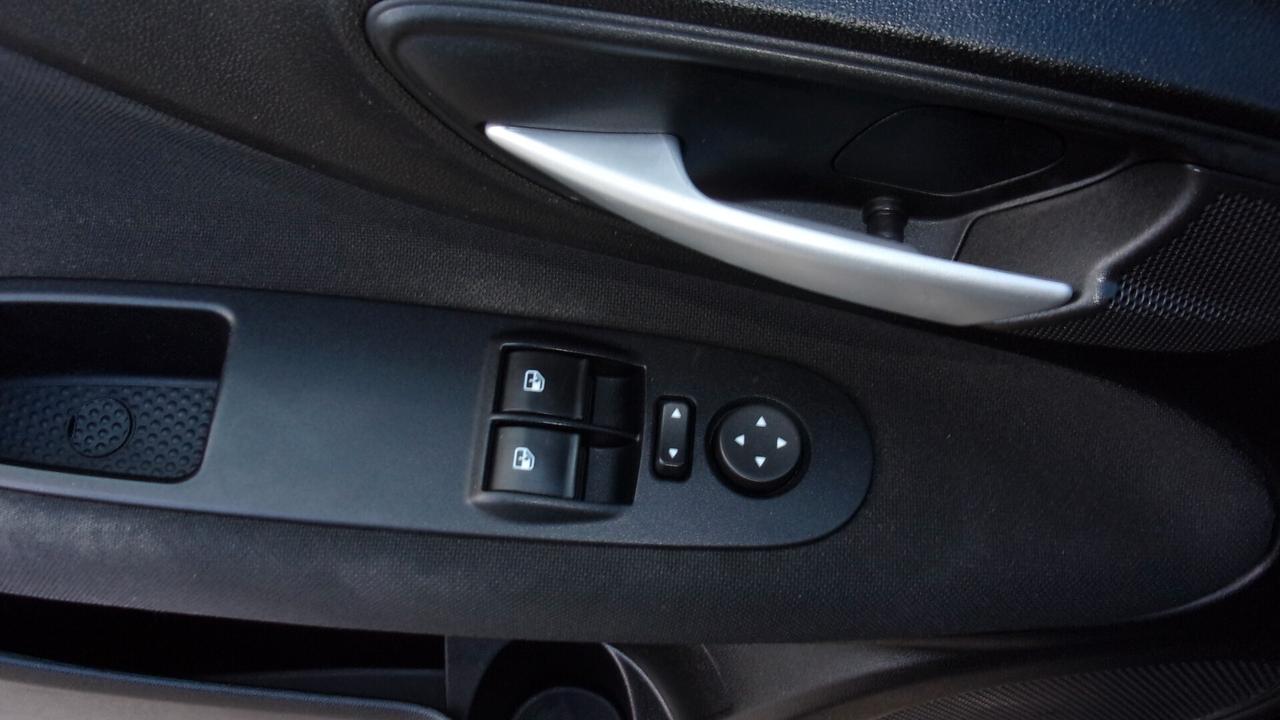 Fiat Punto 1.3 MJT II S&S 95 CV 5 porte Easy