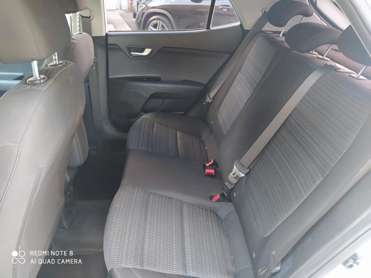 Kia Stonic 1.0 T-GDi 100 CV MHEV iMT Style