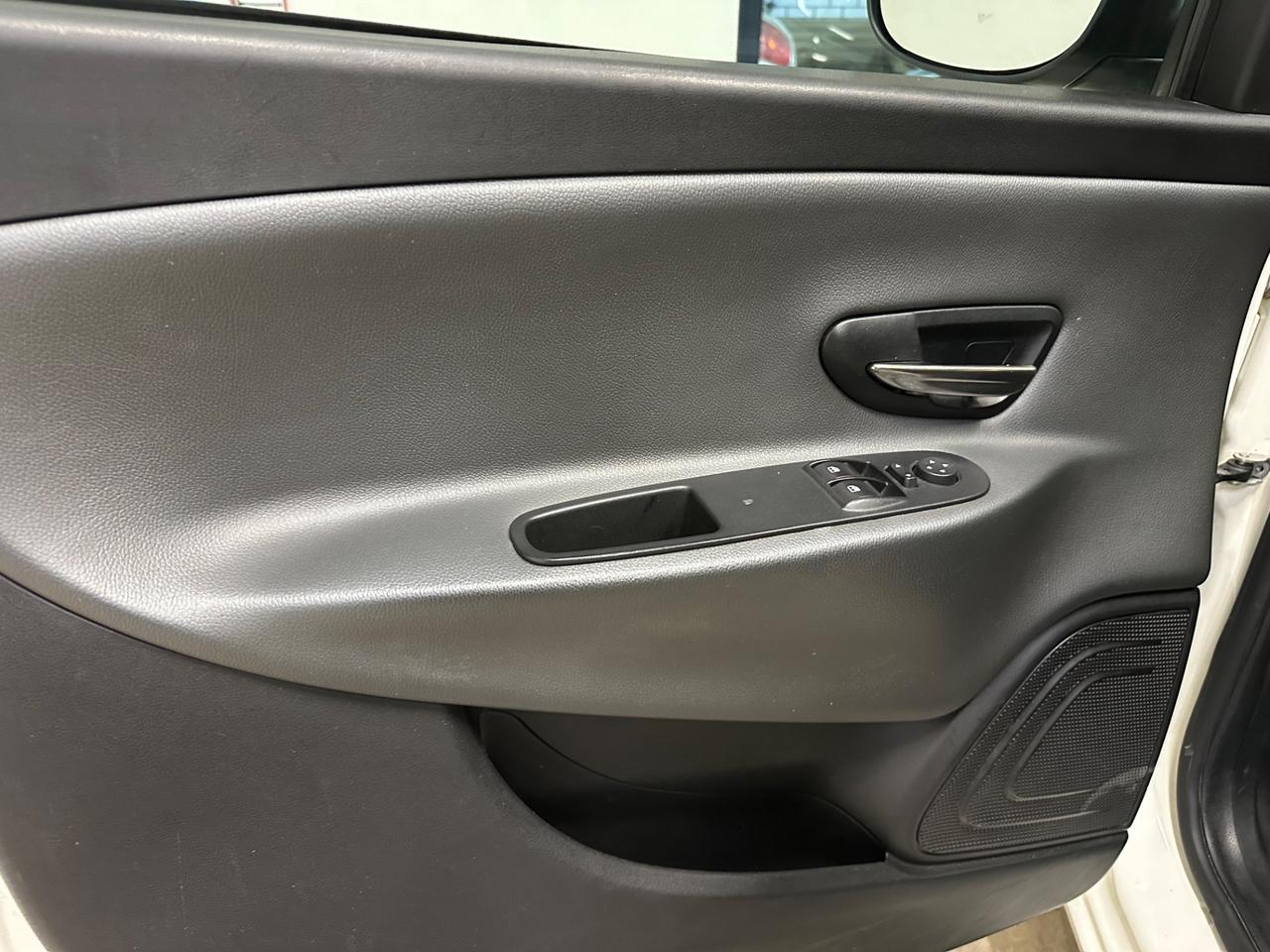 Lancia Ypsilon 1.3 MJT 16V 95 CV 5 porte S&S Gold