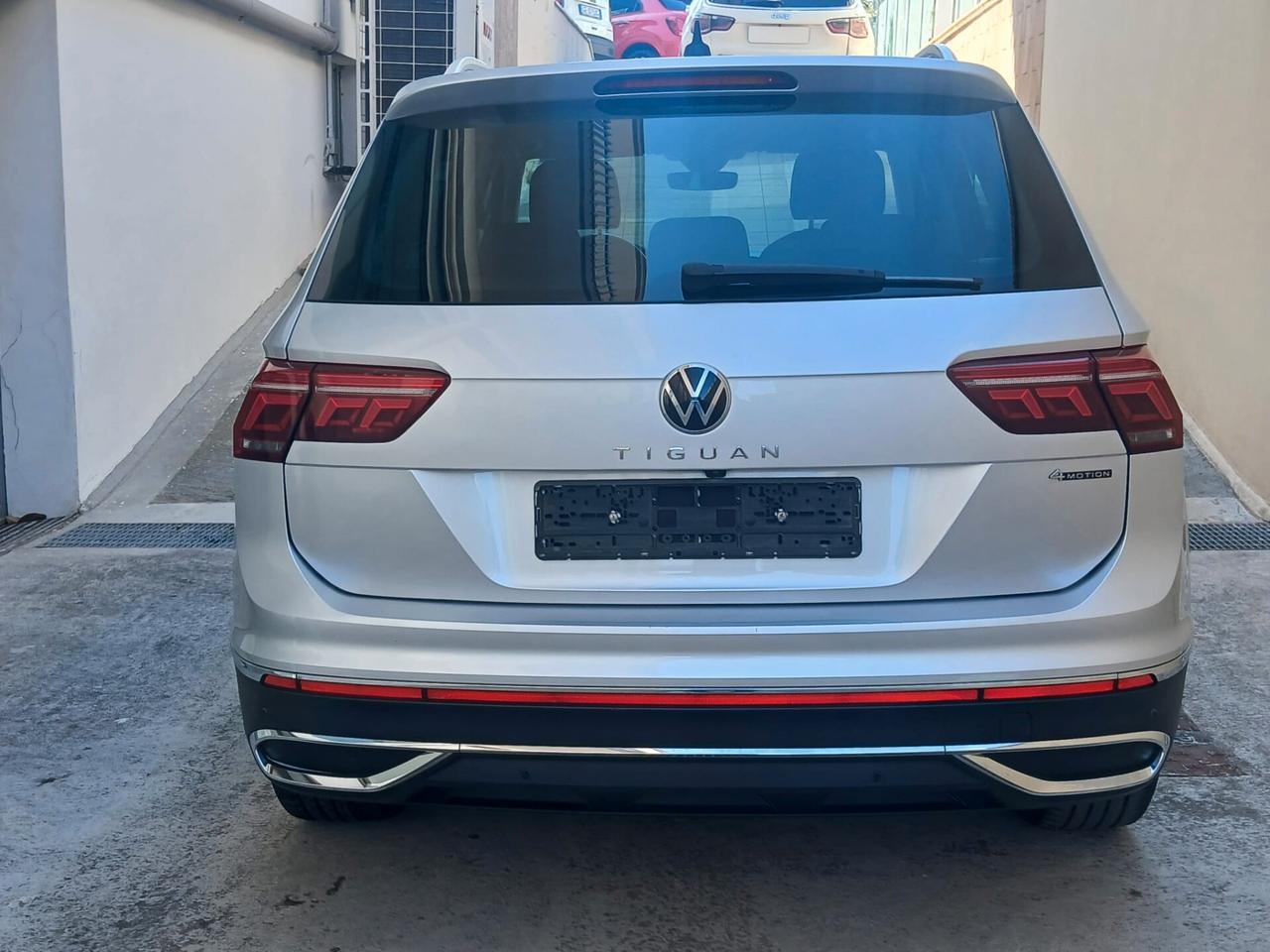 Volkswagen Tiguan 2.0 TDI 150 CV SCR DSG 4MOTION Elegance