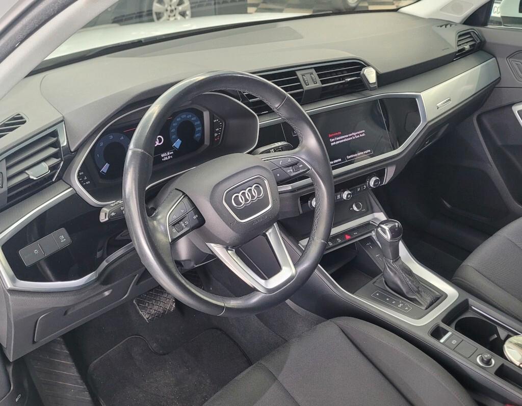 Audi Q3 35 TDI S tronic Business Advanced