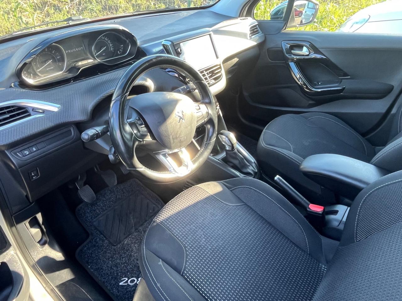 Peugeot 208 PureTech 82 3 porte Active