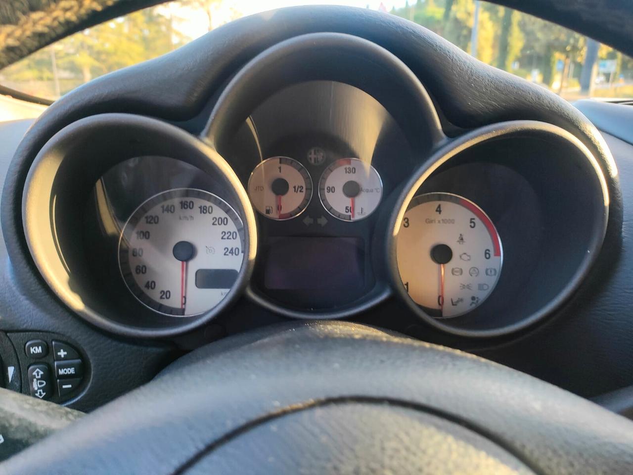 Alfa Romeo GT 1.9 MJT 16V Distinctive