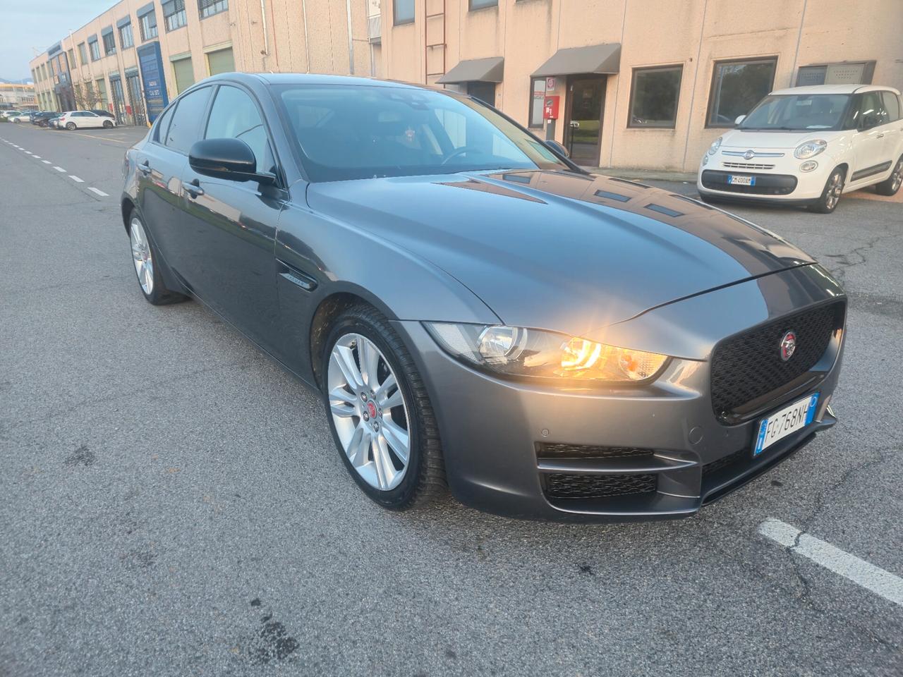 Jaguar XE 2.0 D Turbo 180CV Portfolio