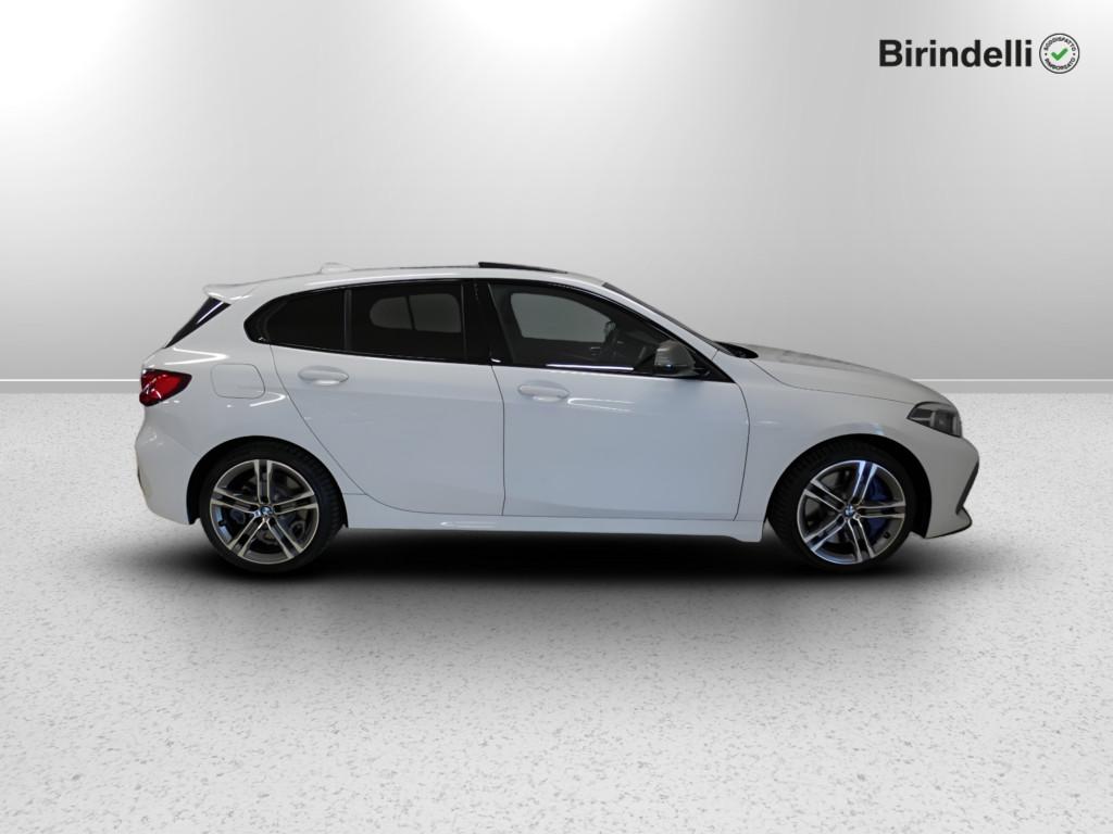 BMW Serie 1 (F40) - M 135i xDrive