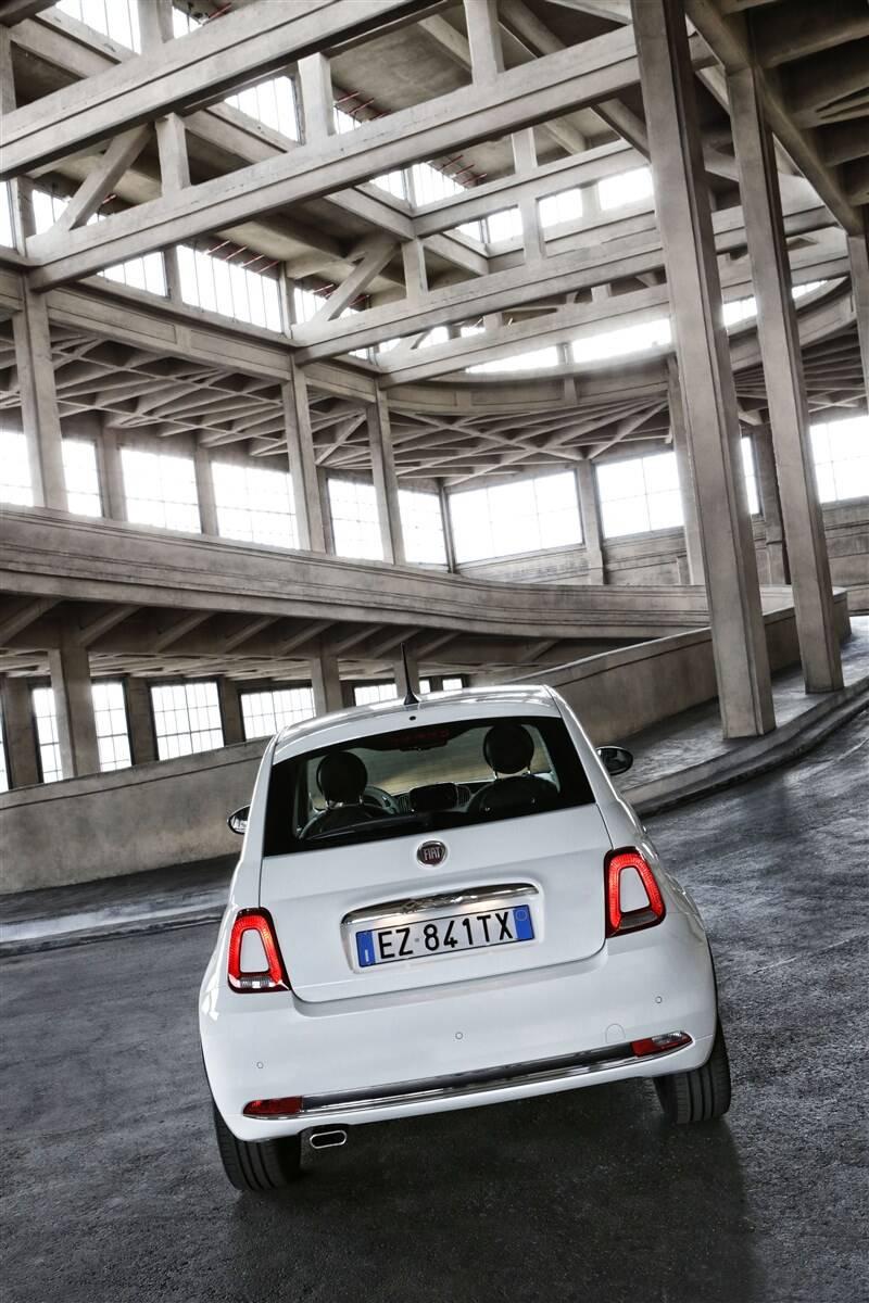 Fiat 500 1.0 hybrid 70cv