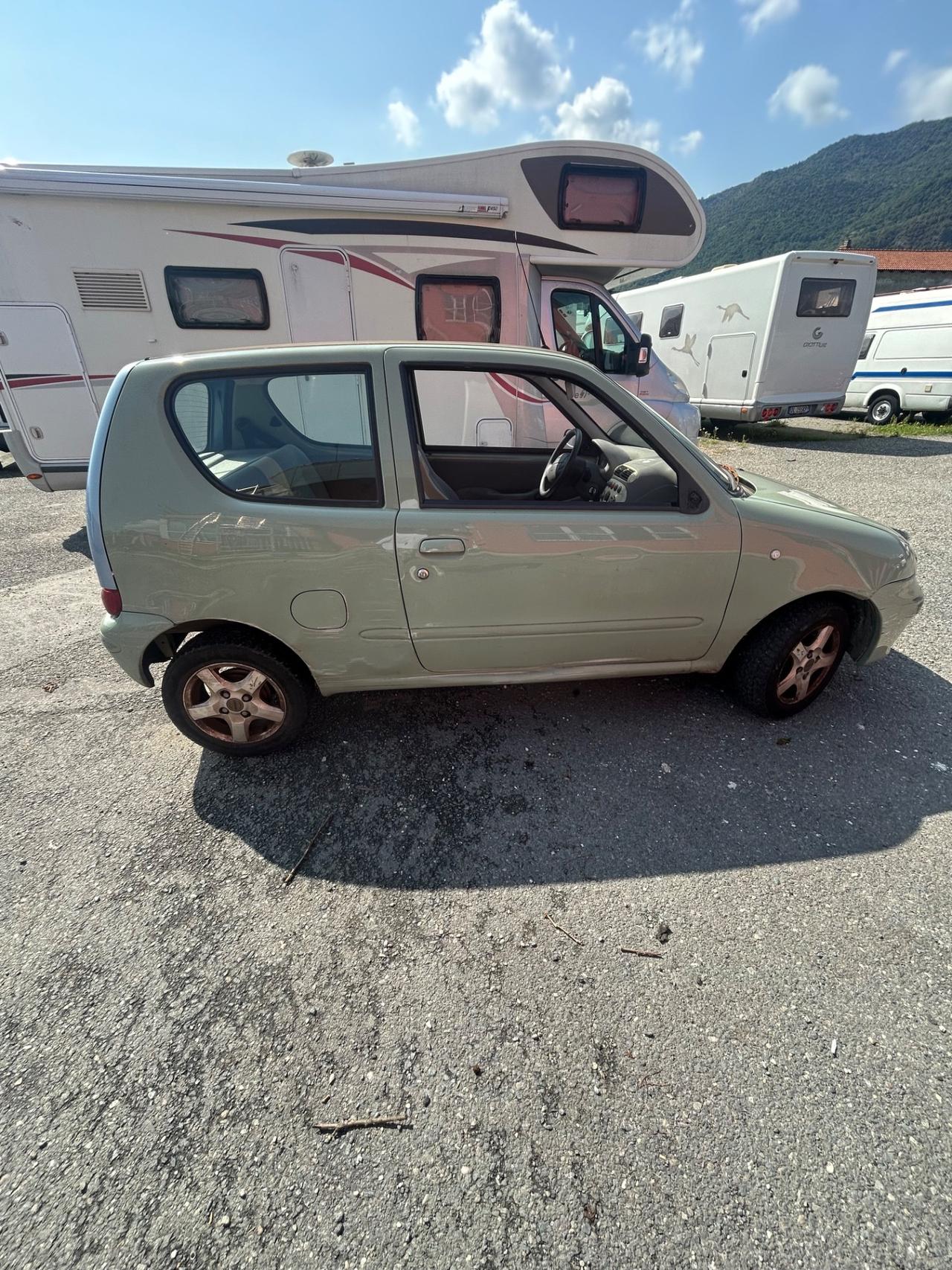 372 seicento Fiat del 2008 in saldo