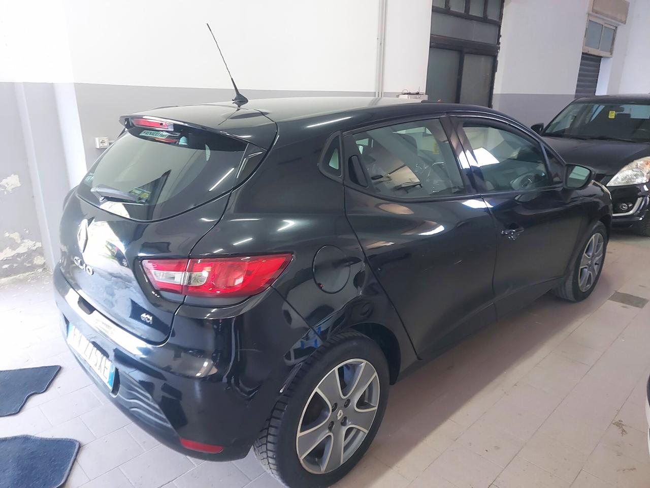 Renault Clio 1.5 dCi7 5CV Live 2014