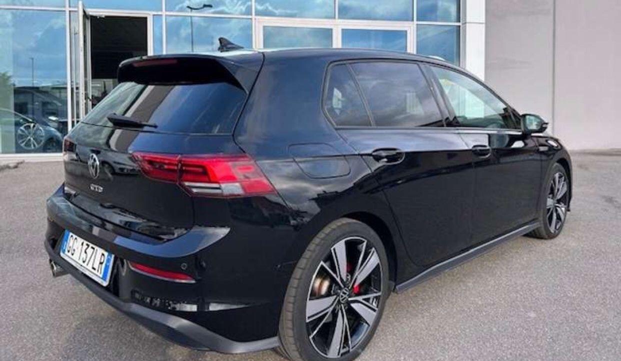 Volkswagen Golf 2.0 TDI DSG SCR Style