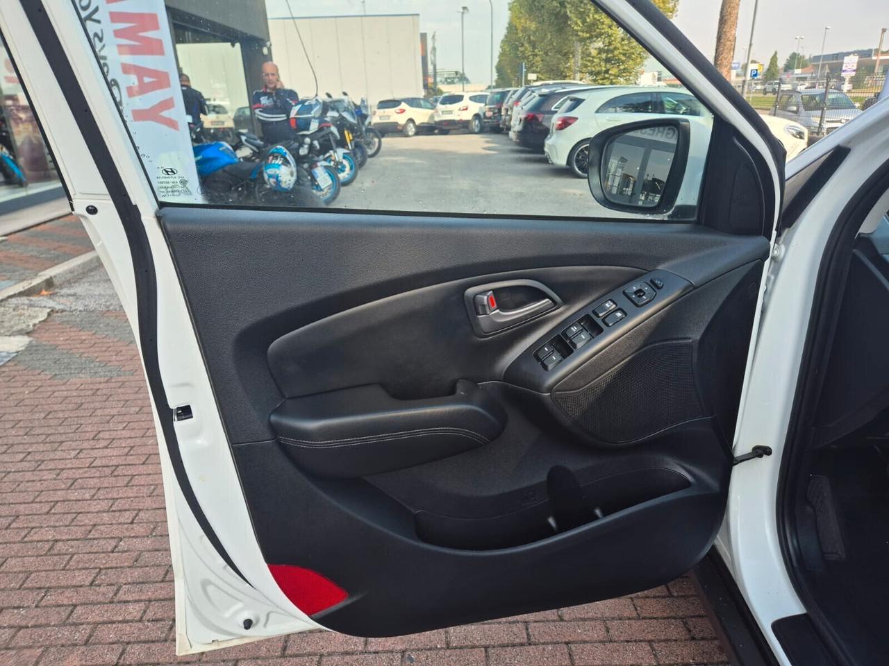 Hyundai iX35 1.7 CRDi Xpossible E5B--Pass. Incluso!