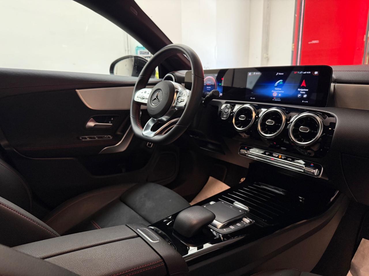 MERCEDES CLA 220 D AUTOMATIC PREMIUM COUPE