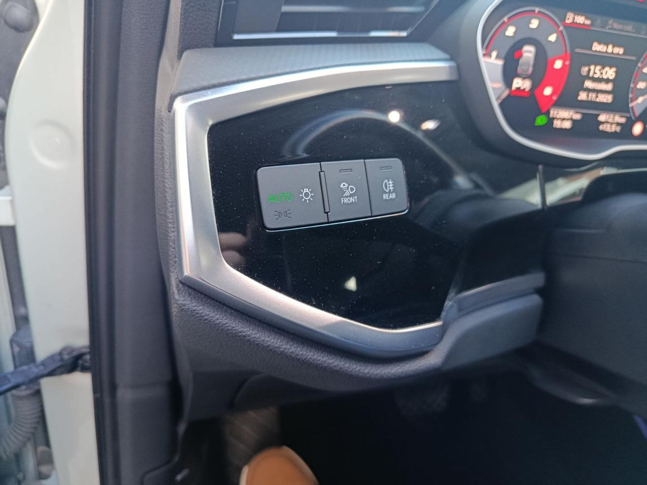 Audi Q3 Business Plus 2.0 35 TDI #8094