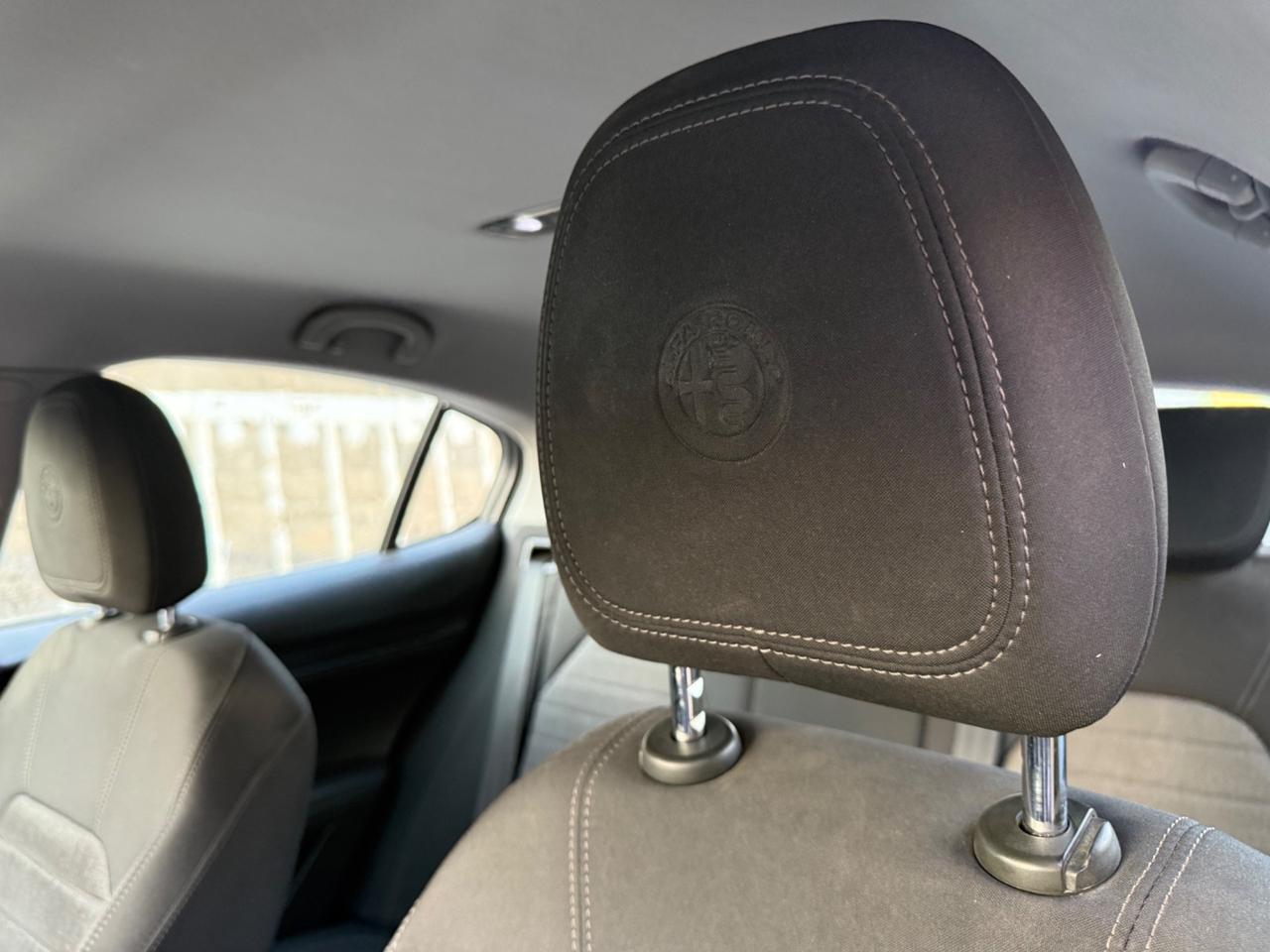 Alfa Romeo Stelvio 2.2TurboD 160 CV AT8 SPRINT