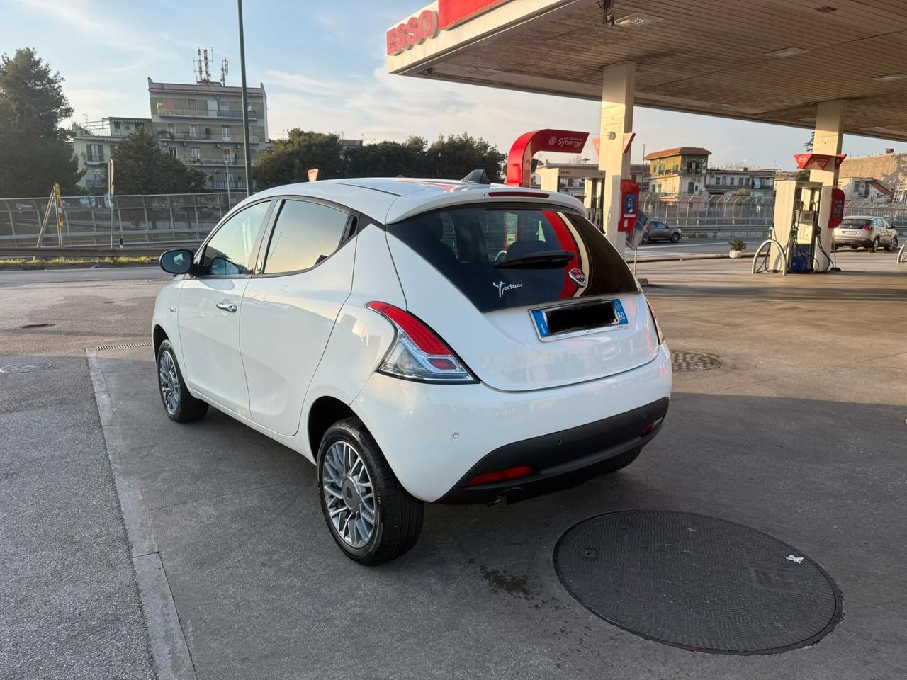 Lancia Ypsilon 0.9 TwinAir METANO 2013