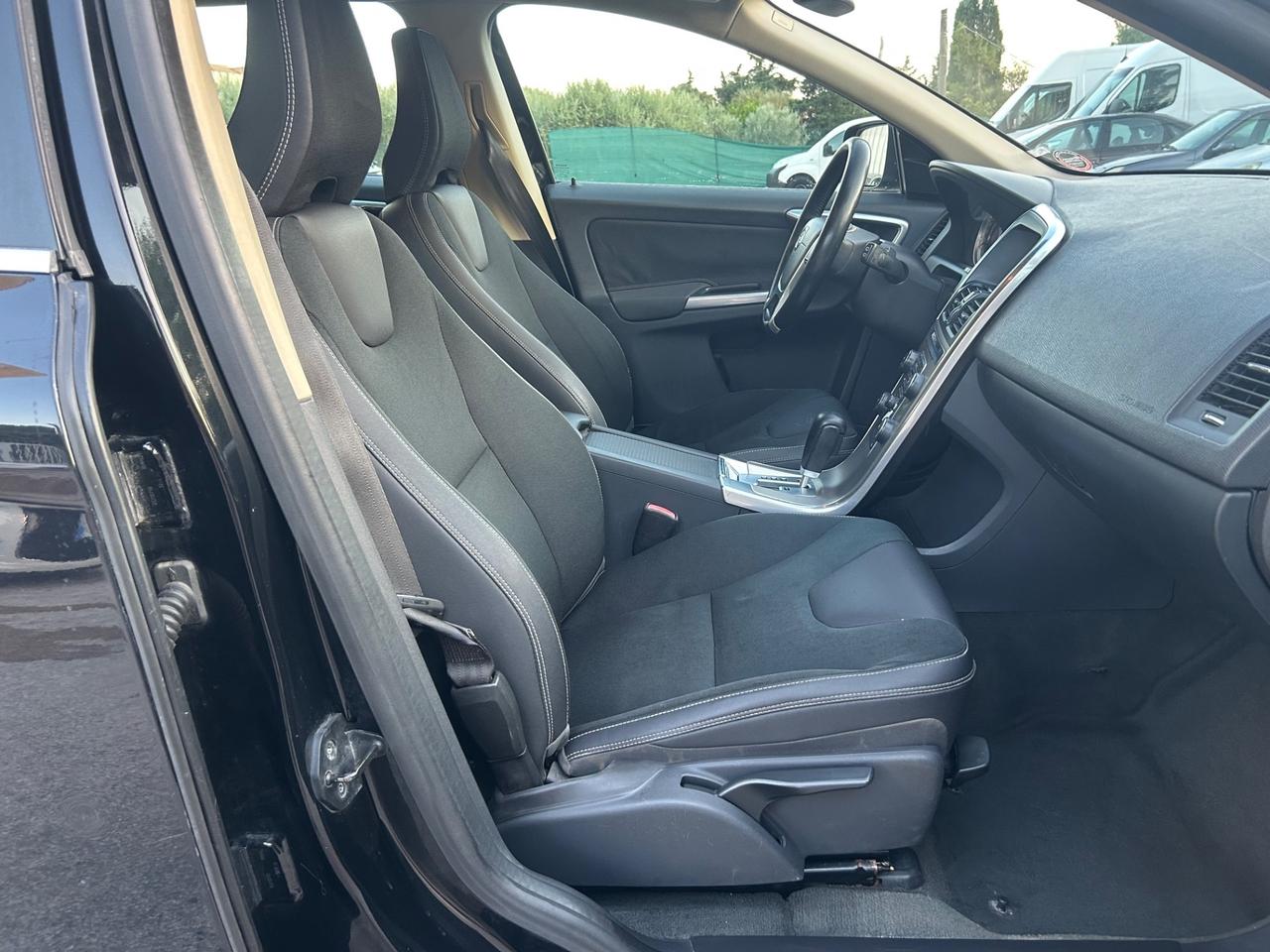 Volvo XC 60 XC60 D4 4X4 Geartronic Momentum