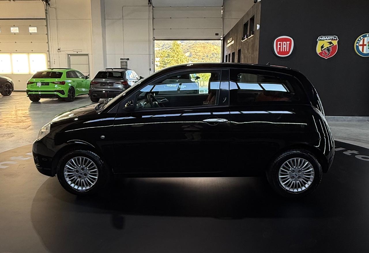 Lancia Ypsilon 1.2 Argento