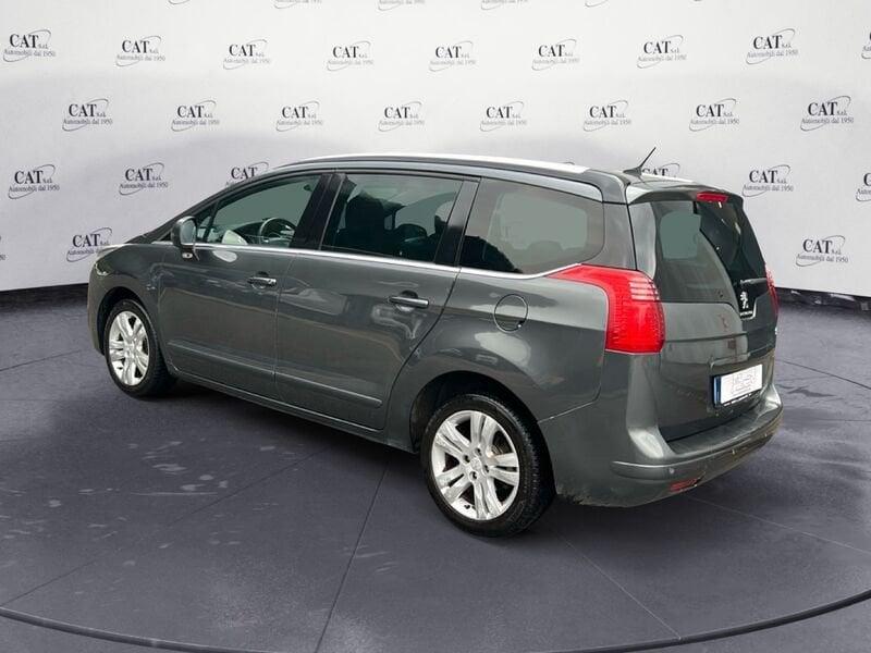 Peugeot 5008 5008 1.6 HDi 115CV Allure