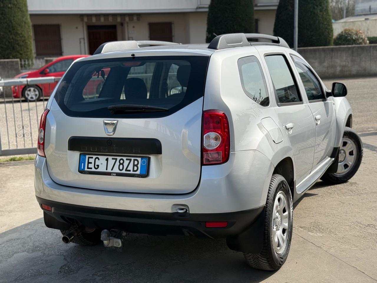 Dacia Duster 1.6 GPL DI SERIE 2032 GANCIO NEOPATENTATU