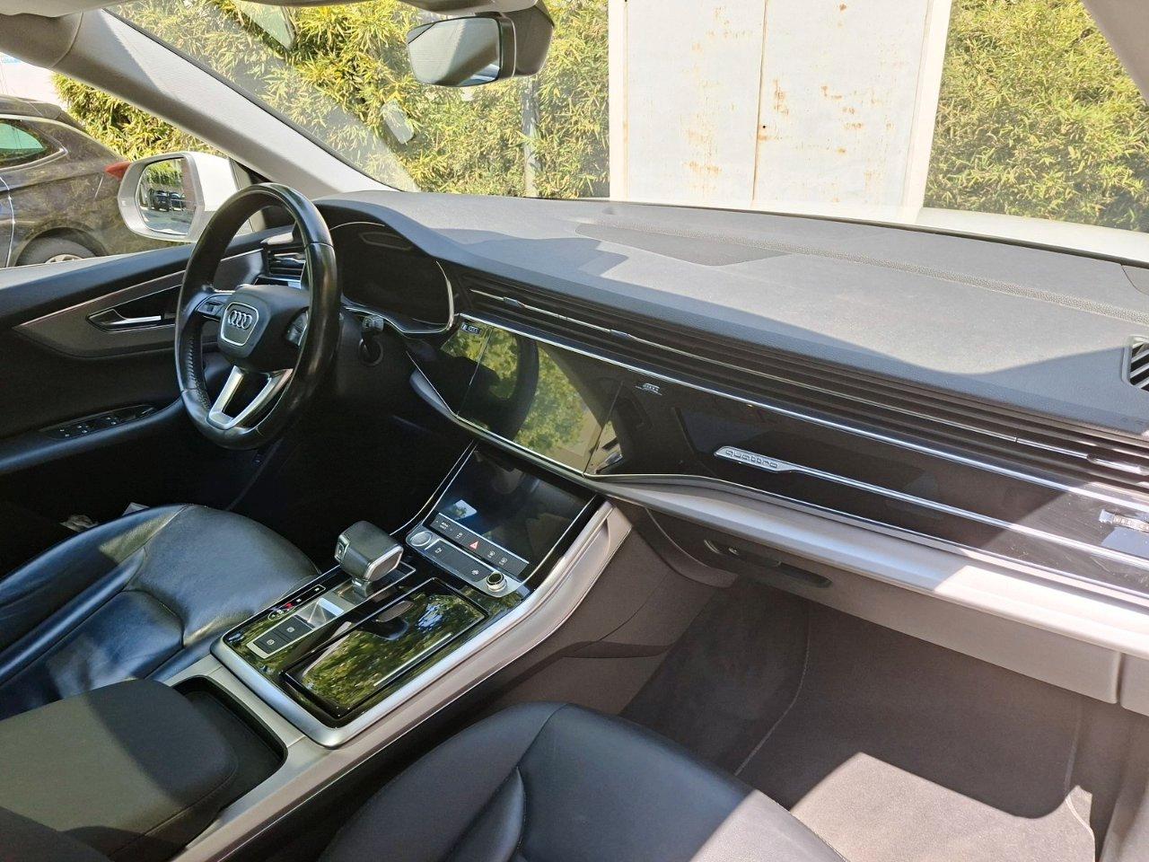 Audi Q8 45 3.0 tdi mhev quattro tiptronic