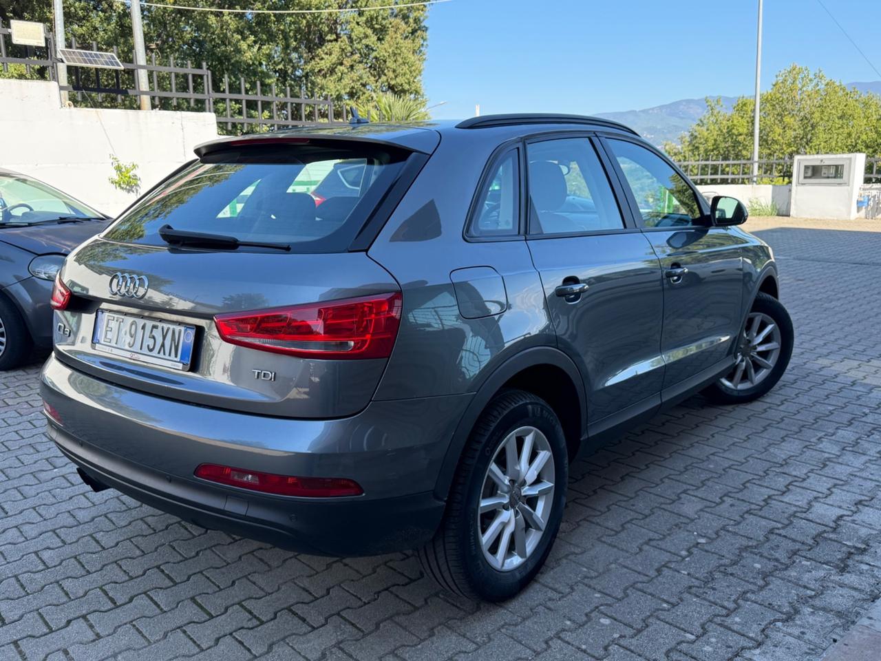 Audi Q3 2.0 TDI Business