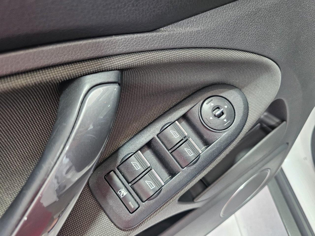 Ford Kuga 2.0 tdci + 4wd 136cv dpf *OFFERTA DEL MESE*