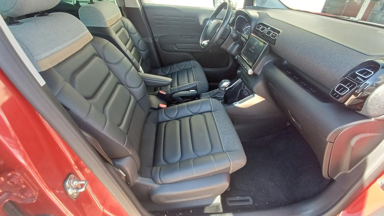 Citroen C3 Aircross BlueHDi 120 S&S EAT6 Shine Pack ok neopatentati