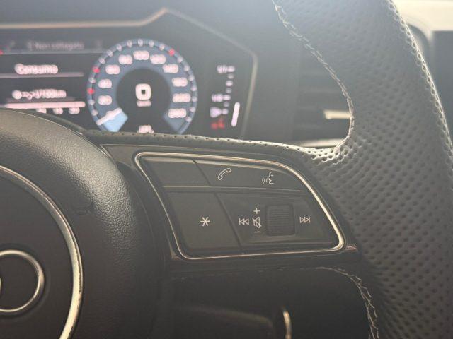 AUDI A1 citycarver 30 TFSI