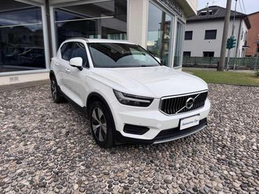VOLVO XC40 T5 Recharge Plug-in Hybrid Inscription Expression