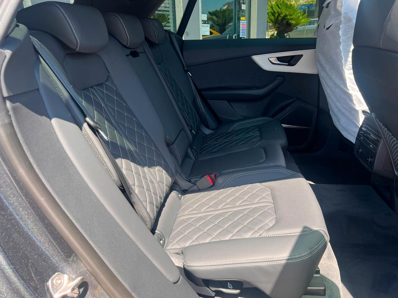 Audi Q8 50TDI S line *HD*TETTO*FULL