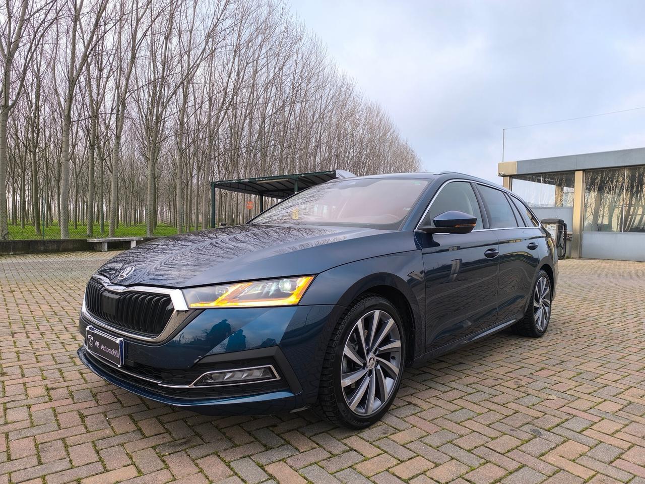 Skoda Octavia 1.5 e-TEC DSG Wagon Style