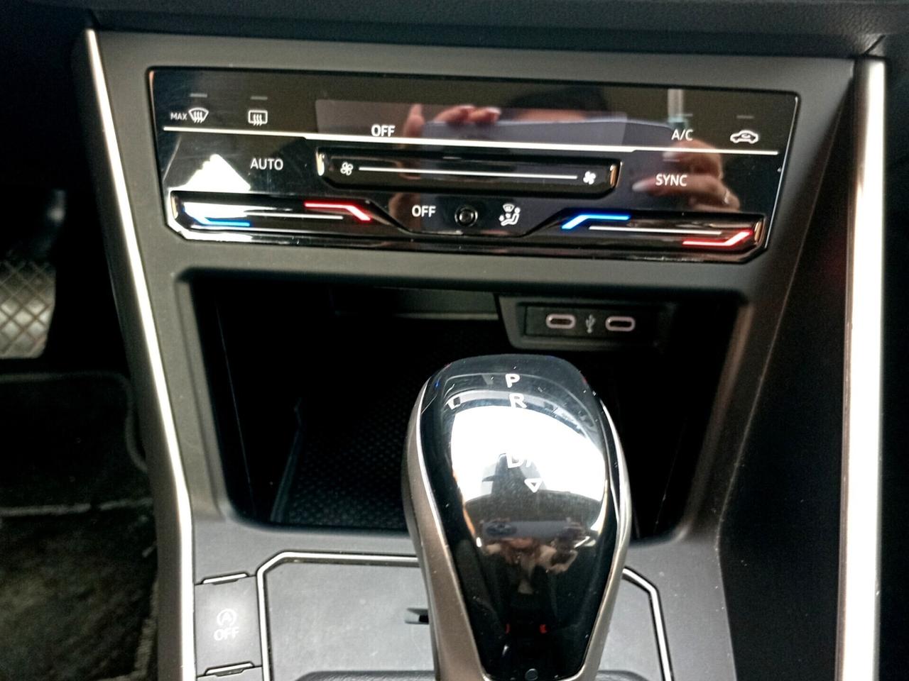 Volkswagen Polo 1.0 TSI DSG Style