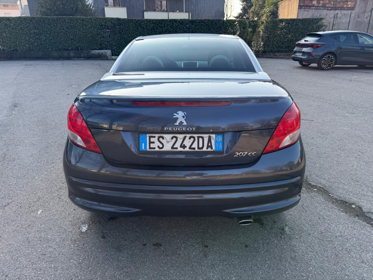 Peugeot 207 1.6 VTi 120CV CC Allure