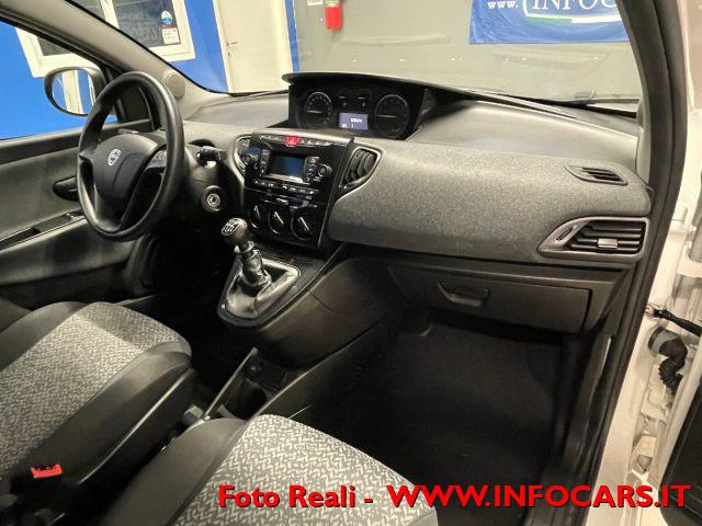 LANCIA Ypsilon 1.0 FireFly 5 porte PROMO ! Hybrid Ecochic Silver
