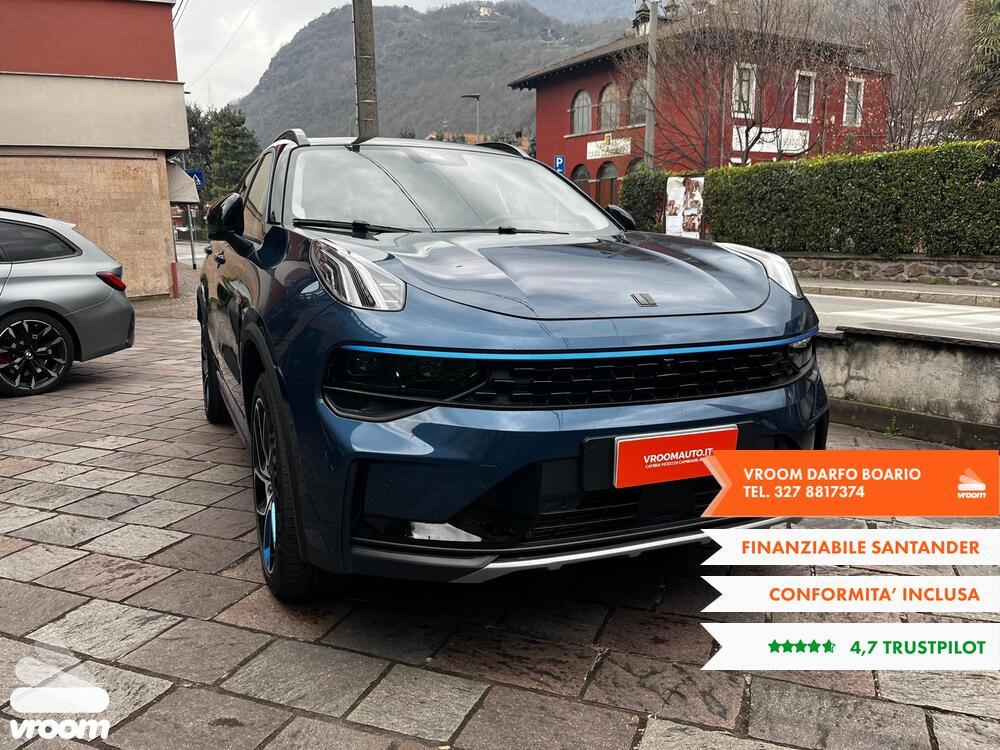 LYNK&CO 01 01 PHEV