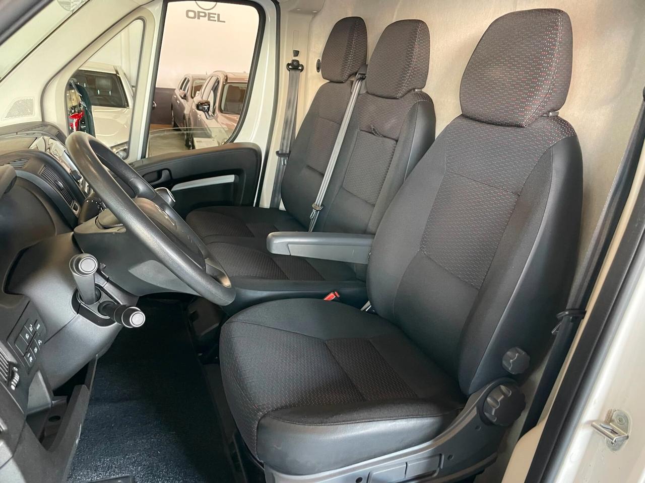 Citroen Jumper 33 L2H1 2.2 BLUEHDI