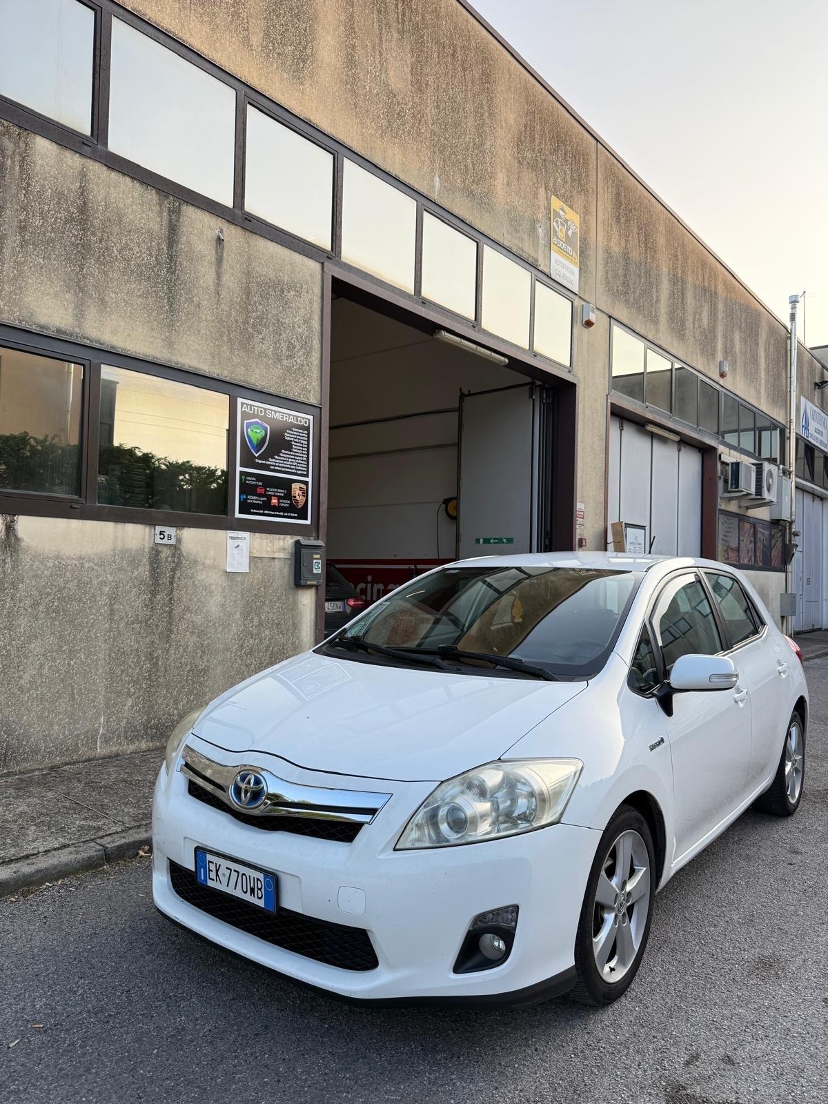 Toyota Auris 1.8 Hybrid 5 porte