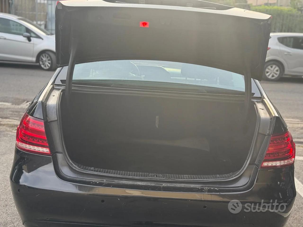 Mercedes-benz E 200 BlueTEC Premium