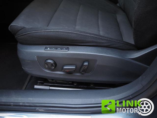 SKODA Superb 2.0 TDI DSG Wagon Executive