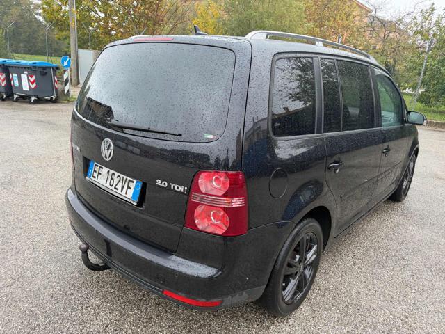 VOLKSWAGEN Touran 2.0 TDI 1.6V 7posti senza nessun lavoro da fare